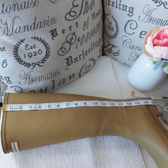 Hunter green rain boots tall - Picture 10 of 16